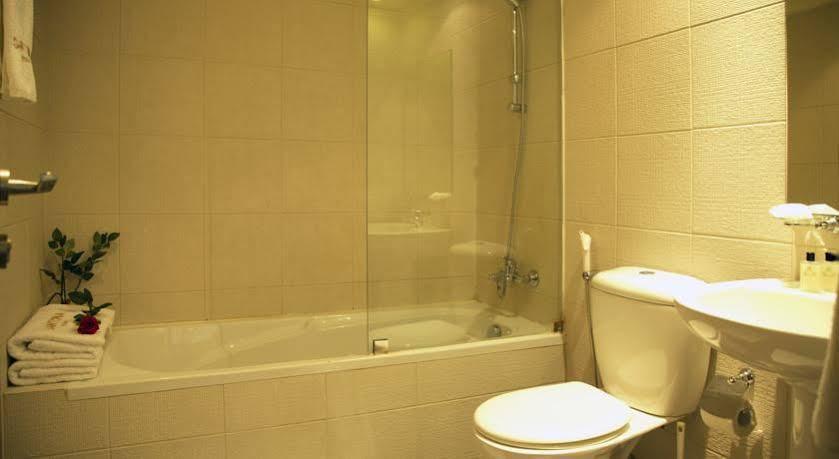 Santona Aparthotel Beirut